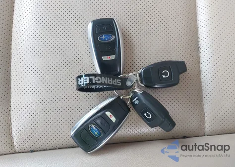 2015 Subaru Outback 3.6R Limited from USA, damaged, VIN 4S4BSELC6F3233406